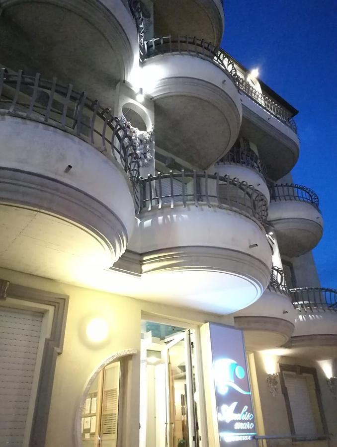 Residence Anchisemare Alba Adriatica Exterior photo
